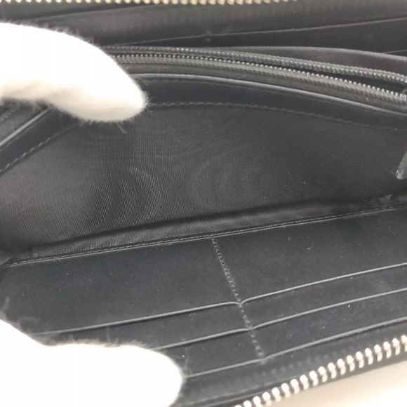 Gucci GG Supreme Wolf XXV Zippy Wallet - Picture 8 of 9